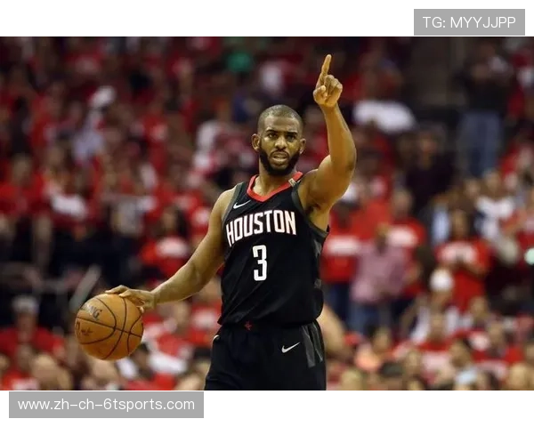 火箭队球星保罗高清比赛图片及表现介绍